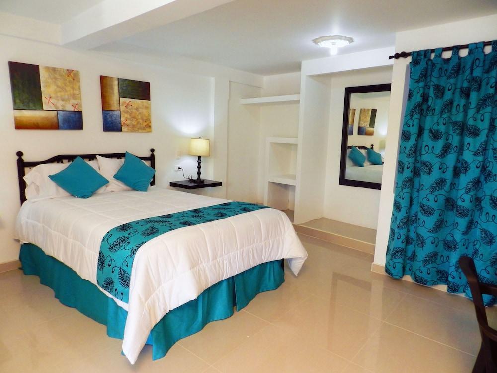 Hotel Dorado Plaza Punta Arena Плайя-де-Пунта-Арена Экстерьер фото