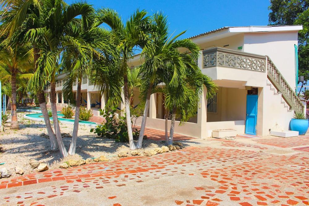 Hotel Dorado Plaza Punta Arena Плайя-де-Пунта-Арена Экстерьер фото